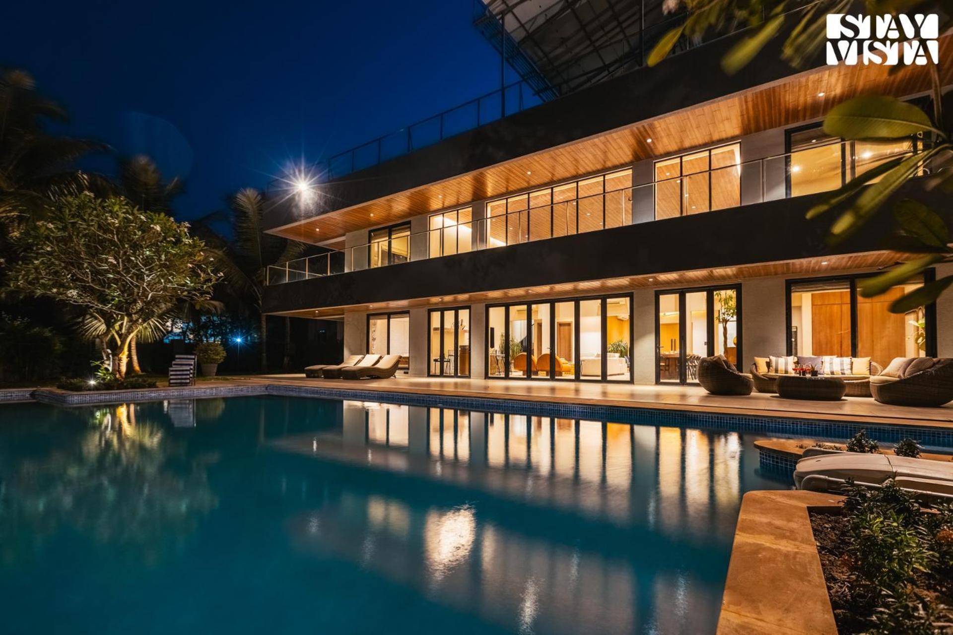 Reflection House By Stayvista With Pool, Terrace Bar, Indoor Games & Exquisite Interiors In A Nutshell Alībāg Buitenkant foto