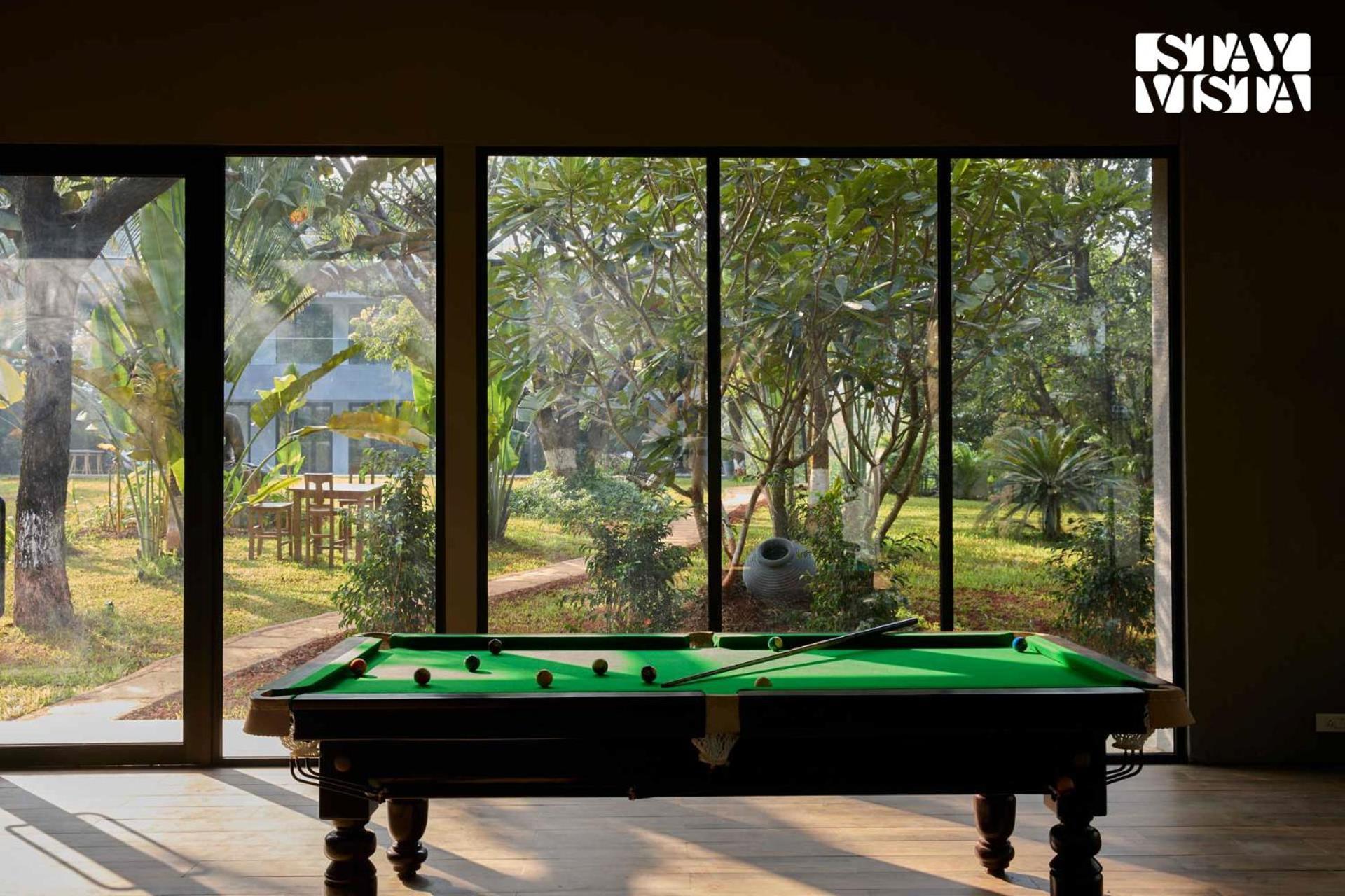 Reflection House By Stayvista With Pool, Terrace Bar, Indoor Games & Exquisite Interiors In A Nutshell Alībāg Buitenkant foto